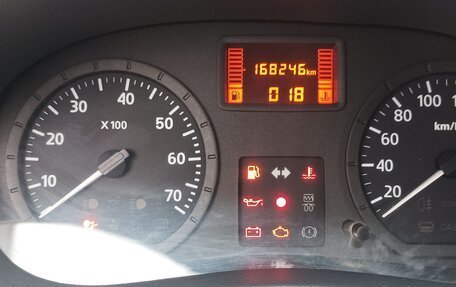 Renault Logan I, 2013 год, 335 000 рублей, 10 фотография