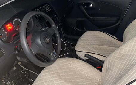 Volkswagen Polo VI (EU Market), 2012 год, 650 000 рублей, 3 фотография