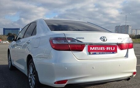 Toyota Camry, 2016 год, 2 100 000 рублей, 7 фотография