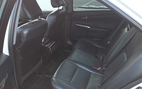 Toyota Camry, 2016 год, 2 100 000 рублей, 11 фотография