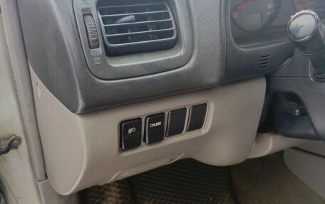 Subaru Forester, 2000 год, 160 000 рублей, 32 фотография