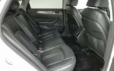 Hyundai Sonata VII, 2019 год, 2 400 000 рублей, 15 фотография