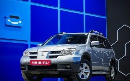 Mitsubishi Outlander III рестайлинг 3, 2005 год, 650 000 рублей, 1 фотография