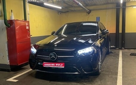 Mercedes-Benz E-Класс, 2021 год, 5 950 000 рублей, 1 фотография