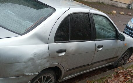 Nissan Almera, 2000 год, 150 000 рублей, 4 фотография