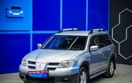 Mitsubishi Outlander III рестайлинг 3, 2005 год, 650 000 рублей, 2 фотография