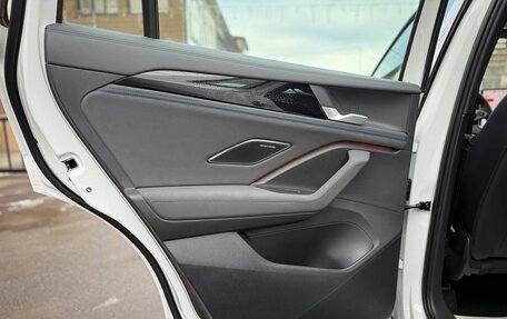 Volkswagen Tiguan, 2025 год, 5 000 000 рублей, 17 фотография