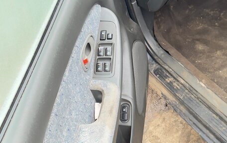 KIA Clarus II, 2000 год, 70 000 рублей, 5 фотография