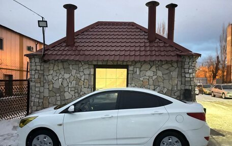 Hyundai Solaris II рестайлинг, 2016 год, 695 000 рублей, 4 фотография