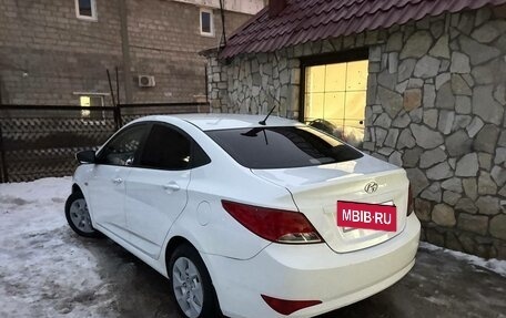 Hyundai Solaris II рестайлинг, 2016 год, 695 000 рублей, 5 фотография