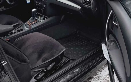 BMW 1 серия, 2011 год, 740 000 рублей, 15 фотография