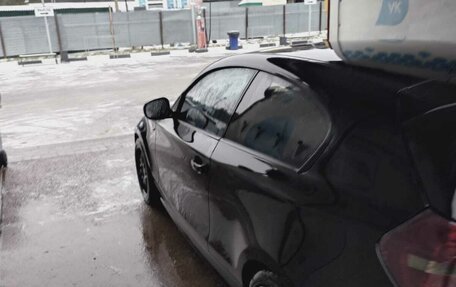 BMW 1 серия, 2011 год, 740 000 рублей, 7 фотография