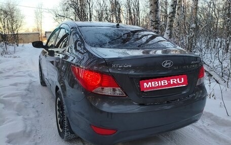 Hyundai Solaris II рестайлинг, 2011 год, 585 000 рублей, 5 фотография