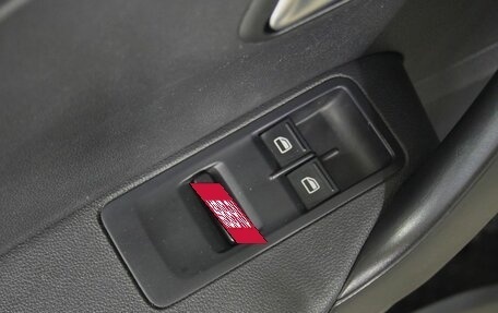 Volkswagen Polo VI (EU Market), 2015 год, 987 000 рублей, 14 фотография