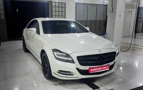 Mercedes-Benz CLS, 2012 год, 1 950 000 рублей, 1 фотография