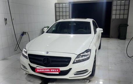 Mercedes-Benz CLS, 2012 год, 1 950 000 рублей, 2 фотография