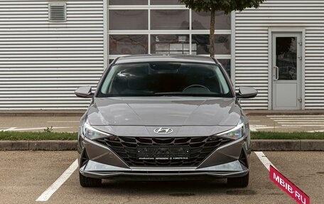 Hyundai Elantra, 2021 год, 1 695 000 рублей, 2 фотография