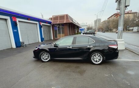 Toyota Camry, 2019 год, 3 199 000 рублей, 4 фотография