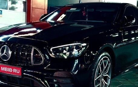 Mercedes-Benz E-Класс, 2021 год, 4 650 000 рублей, 1 фотография