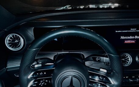 Mercedes-Benz E-Класс, 2021 год, 4 650 000 рублей, 3 фотография