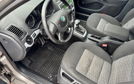 Skoda Octavia, 2010 год, 1 120 000 рублей, 14 фотография