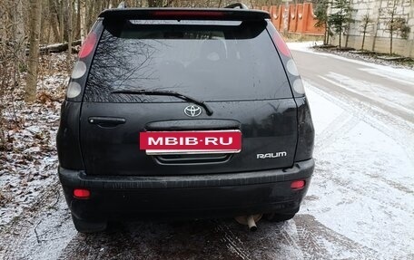 Toyota Raum I, 2000 год, 310 000 рублей, 3 фотография