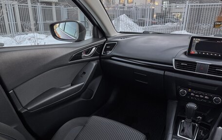 Mazda Axela, 2015 год, 1 390 000 рублей, 23 фотография