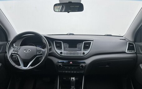 Hyundai Tucson III, 2017 год, 1 780 000 рублей, 15 фотография