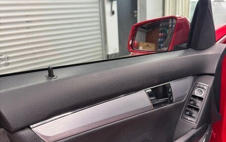 Mercedes-Benz C-Класс, 2010 год, 1 300 000 рублей, 10 фотография