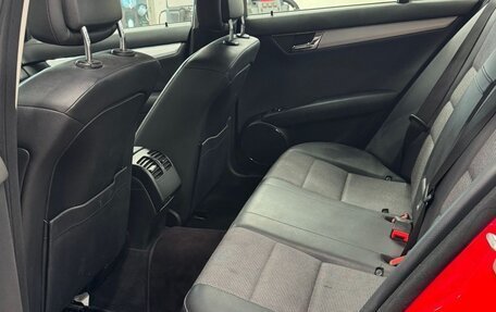 Mercedes-Benz C-Класс, 2010 год, 1 300 000 рублей, 11 фотография