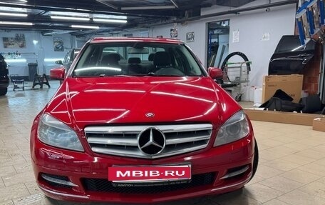 Mercedes-Benz C-Класс, 2010 год, 1 300 000 рублей, 8 фотография