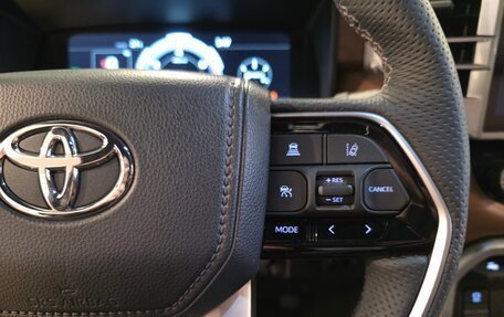 Toyota Tundra, 2025 год, 10 640 000 рублей, 17 фотография