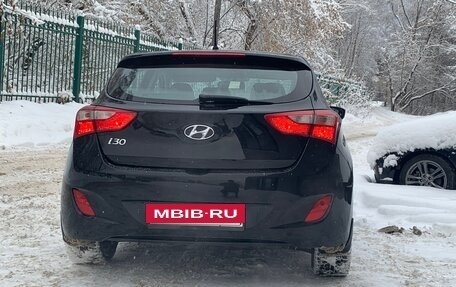 Hyundai i30 II рестайлинг, 2013 год, 680 000 рублей, 3 фотография