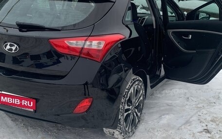 Hyundai i30 II рестайлинг, 2013 год, 680 000 рублей, 14 фотография