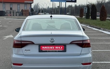 Volkswagen Jetta VII, 2018 год, 1 550 000 рублей, 5 фотография