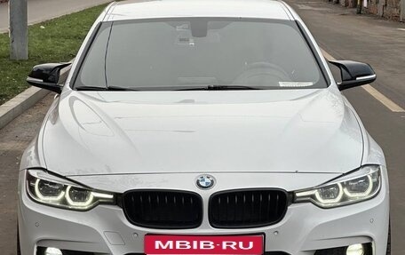 BMW 3 серия, 2015 год, 2 200 000 рублей, 1 фотография