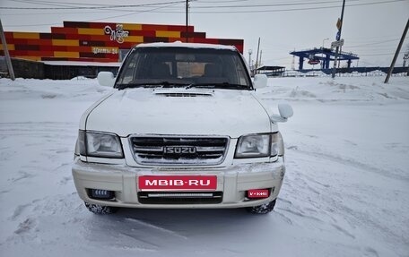 Isuzu Bighorn II, 1999 год, 1 000 000 рублей, 1 фотография