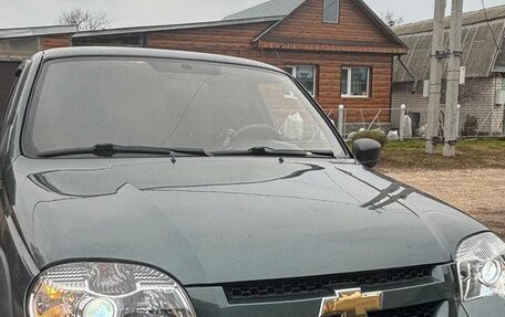 Chevrolet Niva I рестайлинг, 2015 год, 567 000 рублей, 9 фотография