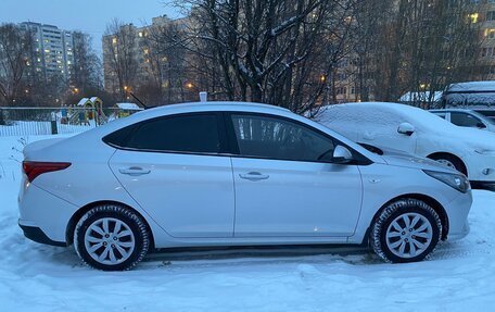 Hyundai Solaris II рестайлинг, 2020 год, 1 400 000 рублей, 10 фотография