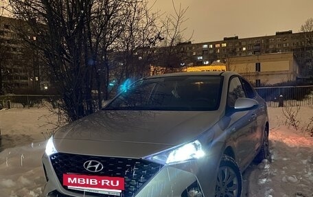 Hyundai Solaris II рестайлинг, 2020 год, 1 400 000 рублей, 12 фотография