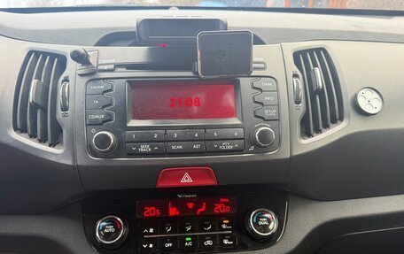 KIA Sportage III, 2011 год, 750 000 рублей, 9 фотография