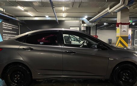 Hyundai Solaris II рестайлинг, 2014 год, 537 000 рублей, 4 фотография