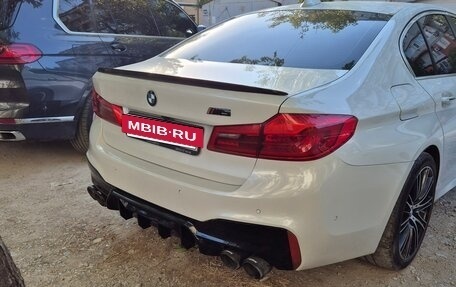 BMW 5 серия, 2017 год, 3 300 000 рублей, 3 фотография