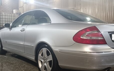 Mercedes-Benz CLK-Класс, 2002 год, 700 000 рублей, 6 фотография