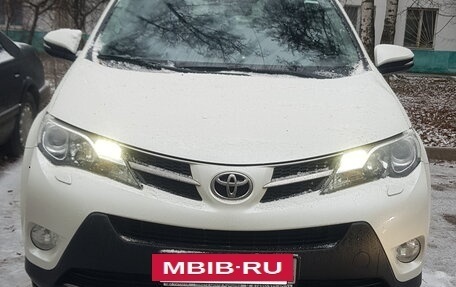 Toyota RAV4, 2013 год, 1 820 000 рублей, 6 фотография
