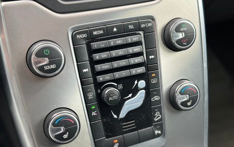 Volvo XC70 II рестайлинг, 2013 год, 2 350 000 рублей, 38 фотография