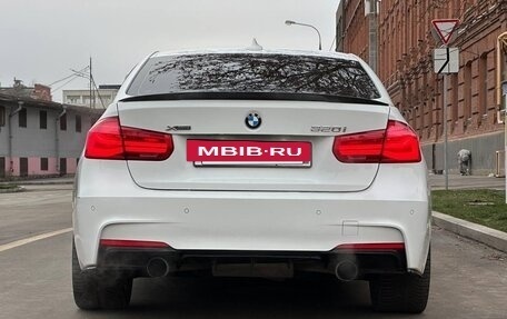 BMW 3 серия, 2015 год, 2 200 000 рублей, 5 фотография