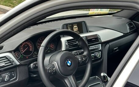 BMW 3 серия, 2015 год, 2 200 000 рублей, 14 фотография