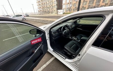 Toyota Camry, 2015 год, 1 900 000 рублей, 15 фотография