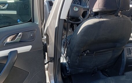 Skoda Octavia, 2008 год, 600 000 рублей, 24 фотография